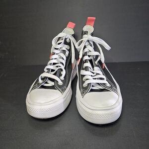 Chuck Taylor All Star Move Platform Canvas, Black, Pink salt, white.